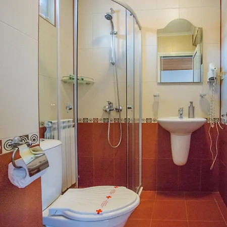 Hotel Vezyuva House 3*