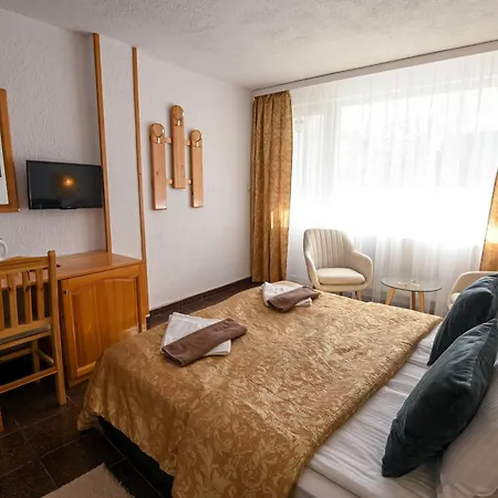 호텔 Veziova House 3*