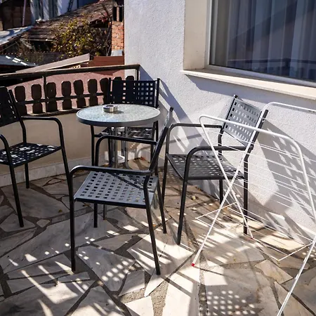 Veziova House 반스코