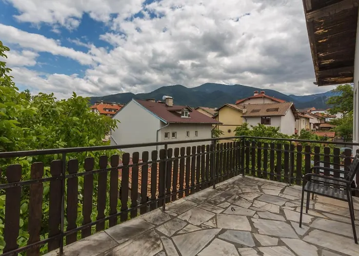 Vezyuva House Szálloda 3*