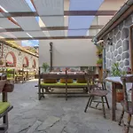 Hotel Vezyuva House 3*
