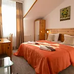 Vezyuva House Hotel 3*