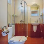 Hotel Vezyuva House 3*