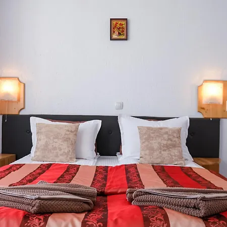 호텔 Vezyuva House 3*